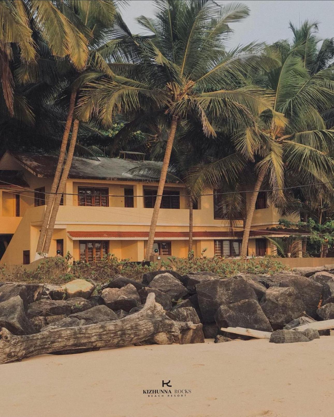 Kizhunna Rock Beach House Kannur Bagian luar foto